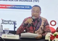 Direktur Utama Telkom Nanang Hendarno memberikan keterangan pers terkait arahan strategis perusahaan.